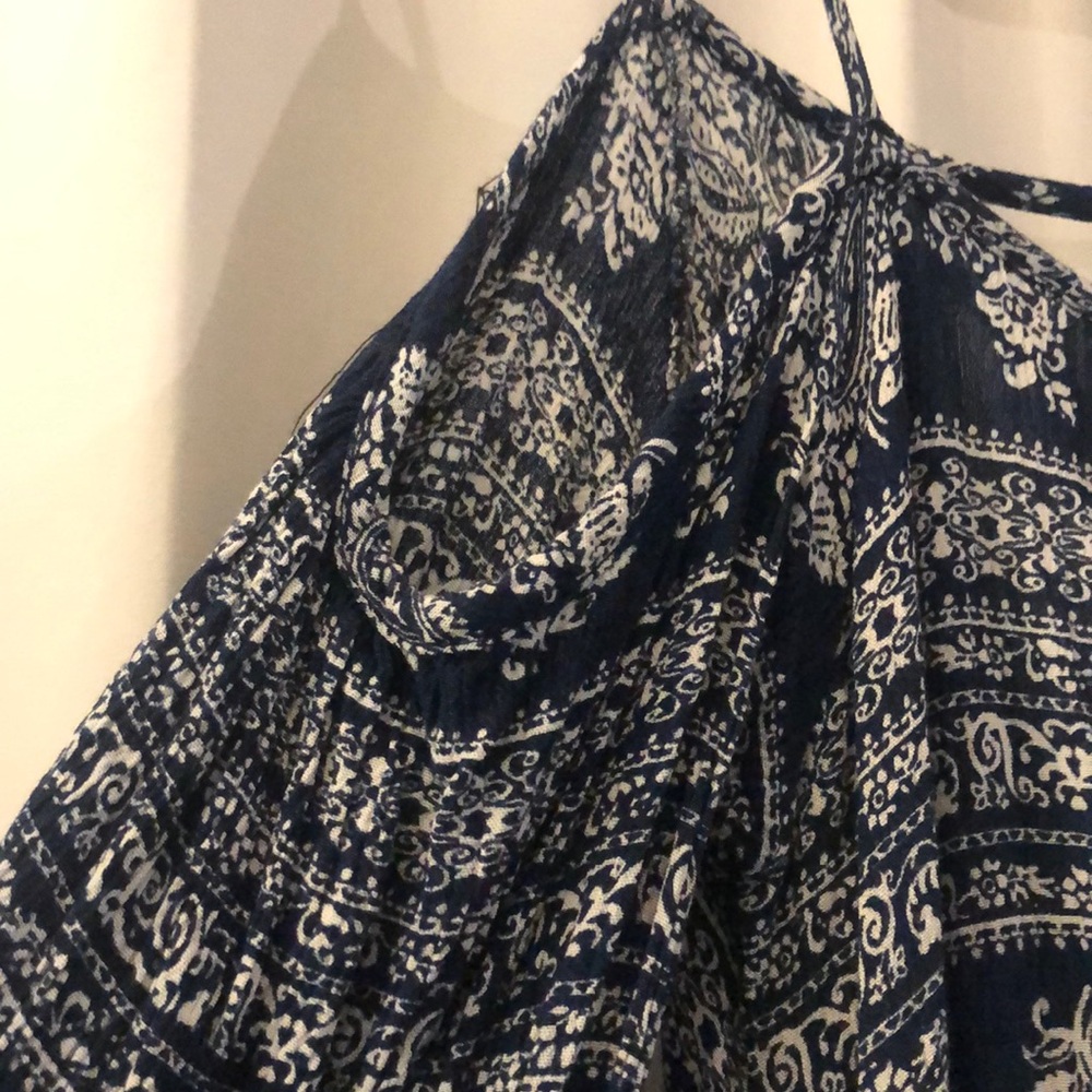 Dress - Picture 3 of 5